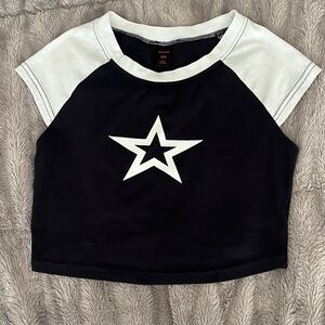 ROMWE xs navy and blue star tee